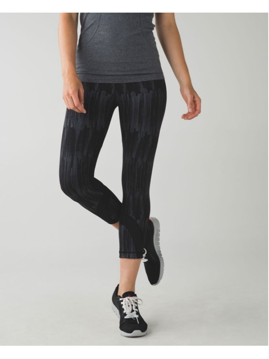 Lululemon Pants - Lululemon Run Inspire Crop Leggings